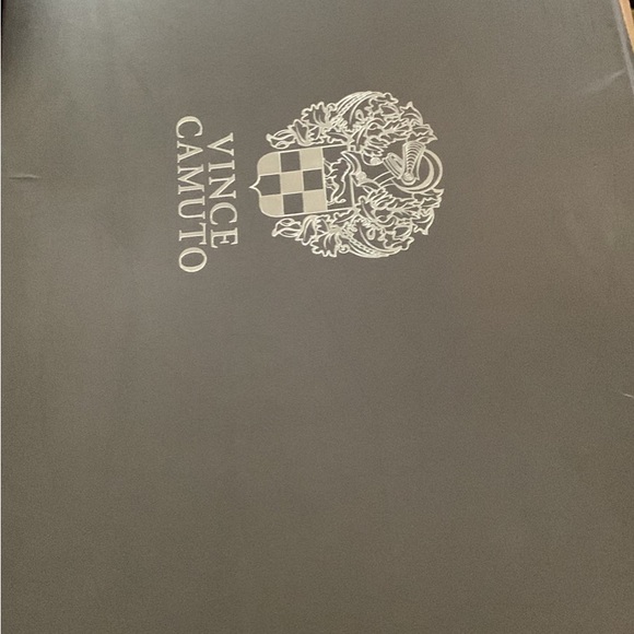 Woman’s boots - Picture 2 of 5